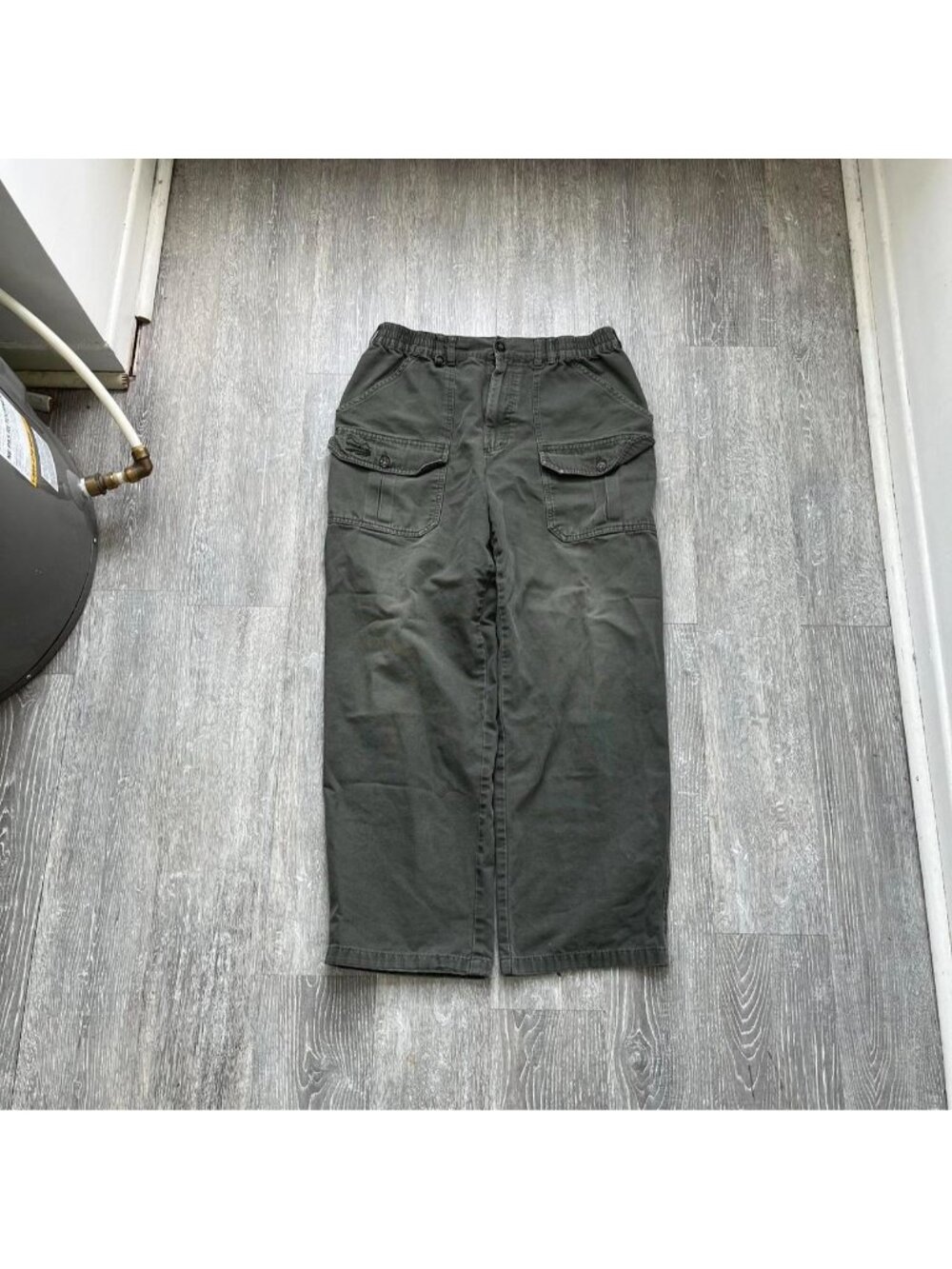 Army Green / Khaki Vintage WindRiver Cargo / Workwear Relaxed Fit Pants